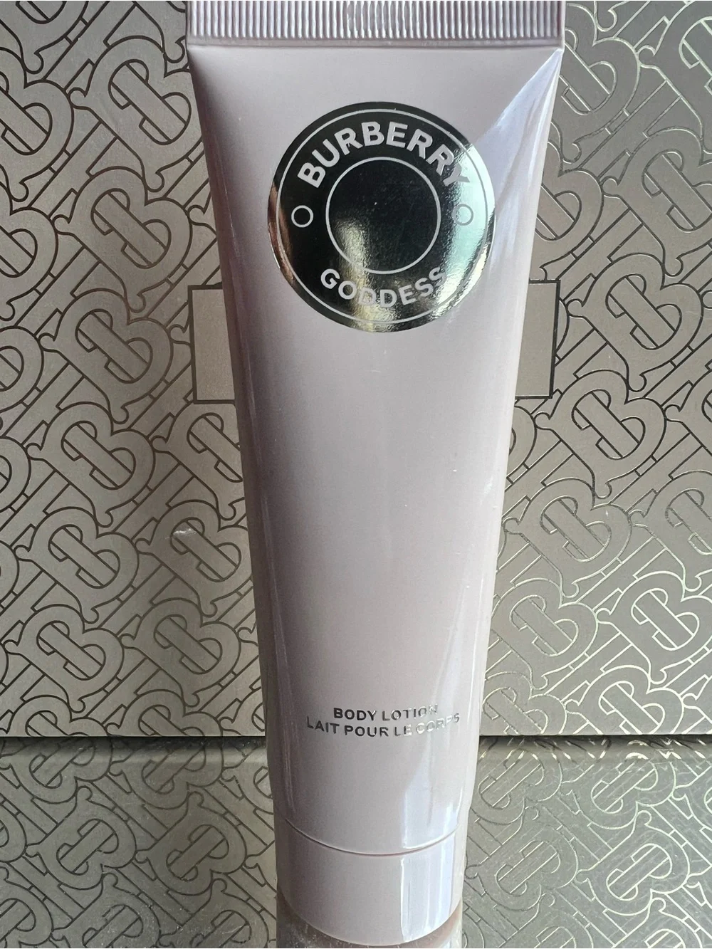 BRAND NEW!! Burberry Goddess Body Lotion - Picture 3 of 4